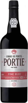 Портвейн Casca Wines "Portie" Fine Ruby 0.75L