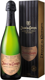 Игристое вино Juve y Camps, Cava "Reserva de la Familia" Gran Reserva Brut Nature, 2017, gift box 0.75L